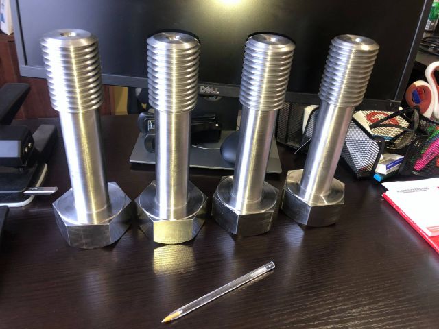 Fabricación de Pernos 2.12 en calidad SAE 4340